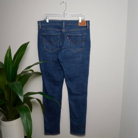 Levi's 311 Shaping Skinny Medium Wash Jeans - Picture 4 of 6